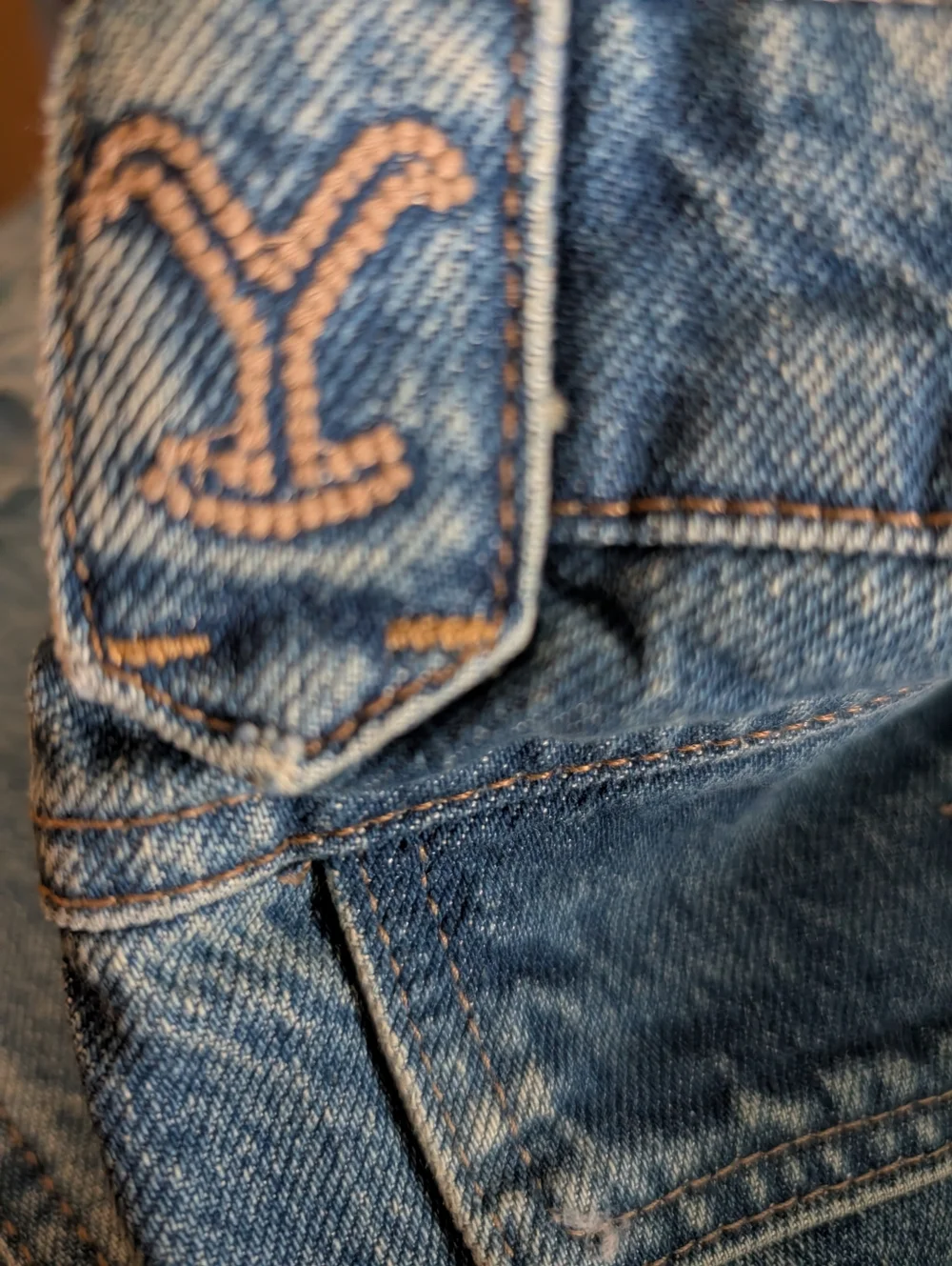 We The Free Flora Jeans, Yellowstone Edition, Sold Out, Size 24, nwot - Picture 6 of 6